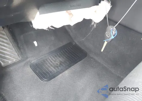 2016 Toyota Camry Le/Xle/Se/Xse from USA, damaged, VIN 4T1BF1FK0GU120496